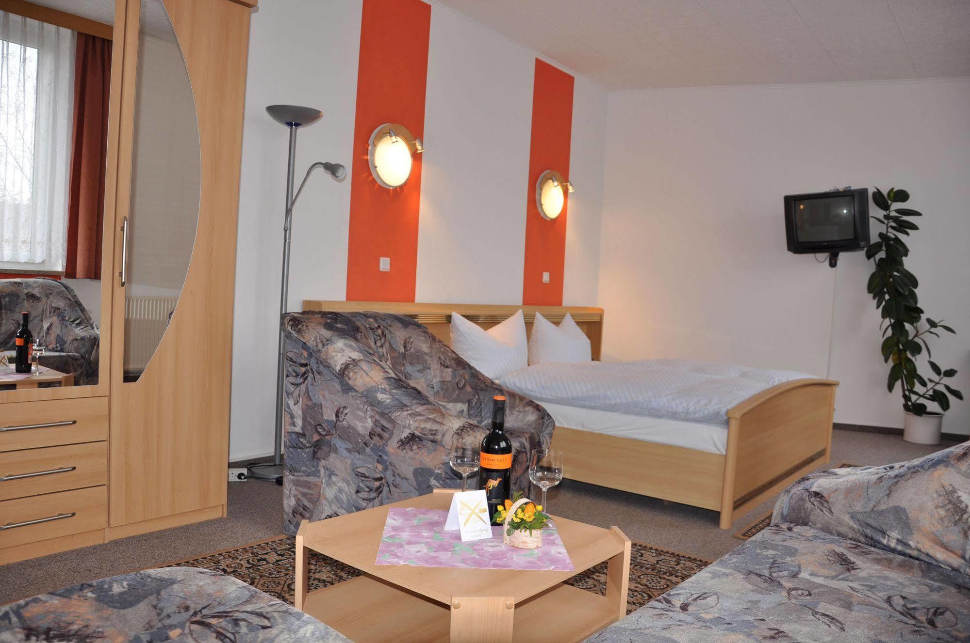 Hotel Zum Gruendle Oberhof (Thuringia) Exterior foto